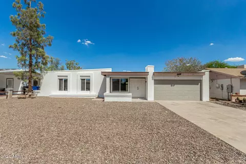 19669 N 3rd Dr, Phoenix, AZ 85027 photo 4