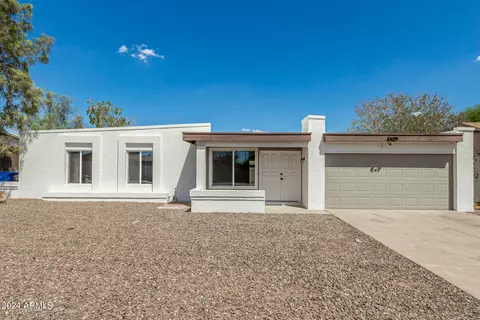19669 N 3rd Dr, Phoenix, AZ 85027 photo 3