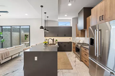 377 E Windsor Ave #17, Phoenix, AZ 85004 photo 10