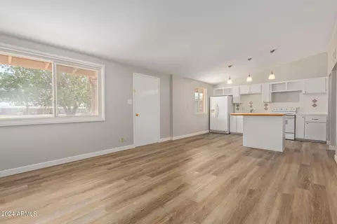 10576 W Oakmont Dr, Sun City, AZ 85351