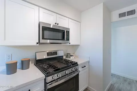1202 E Wayland Dr, Phoenix, AZ 85040 photo 14