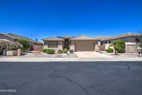 17946 W Weatherby Dr, Surprise, AZ 85374