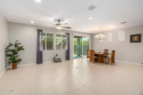 3753 E Welton Ln, Gilbert, AZ 85295 photo 4