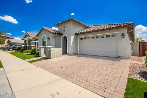 3753 E Welton Ln, Gilbert, AZ 85295 photo 3