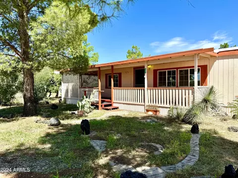 537 N Palm Ln, Benson, AZ 85602