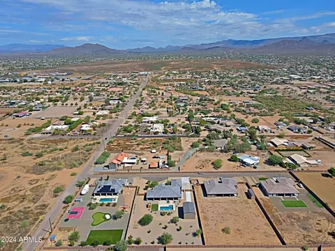 View/Area - 23 E Cavalry Dr, Phoenix, AZ 85086 photo 10 of 13