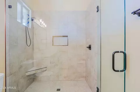 Bath - 23 E Cavalry Dr, Phoenix, AZ 85086 photo 11 of 13