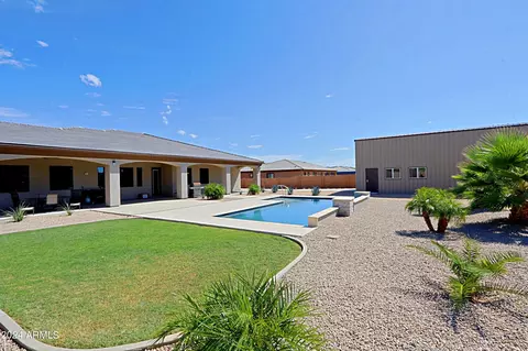 Exterior - 23 E Cavalry Dr, Phoenix, AZ 85086 photo 13 of 17