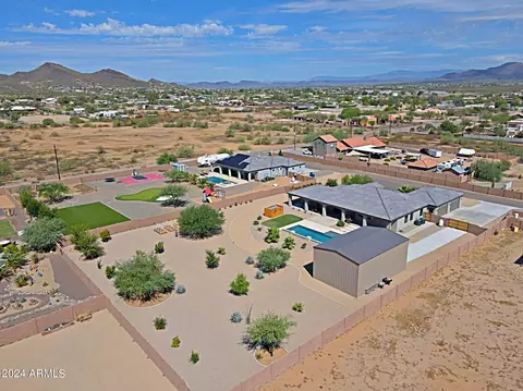 View/Area - 23 E Cavalry Dr, Phoenix, AZ 85086 photo 5 of 13