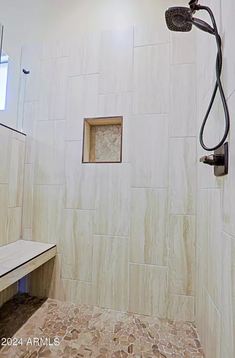 Bath - 23 E Cavalry Dr, Phoenix, AZ 85086 photo 7 of 13