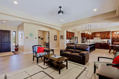 Living - 23 E Cavalry Dr, Phoenix, AZ 85086 photo 3 of 4
