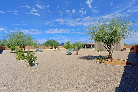 Exterior - 23 E Cavalry Dr, Phoenix, AZ 85086 photo 9 of 17
