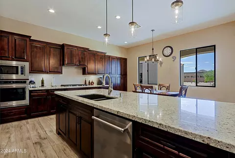 Kitchen - 23 E Cavalry Dr, Phoenix, AZ 85086 photo 6 of 7