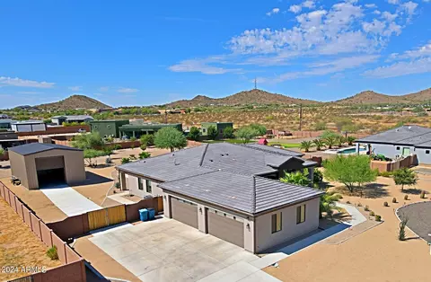 View/Area - 23 E Cavalry Dr, Phoenix, AZ 85086 photo 2 of 13