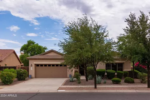 5993 S Rockwell Ct, Gilbert, AZ 85298