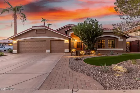 2738 E Northridge Cir, Mesa, AZ 85213