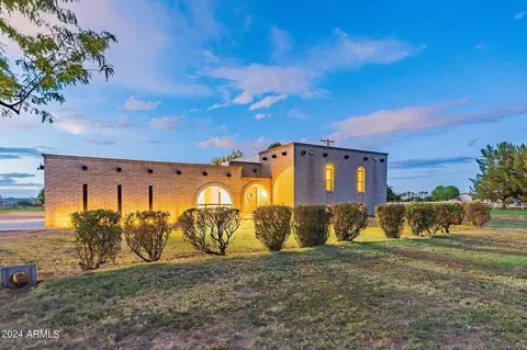 2910 E Ryan Rd, Gilbert, AZ 85297 photo 3