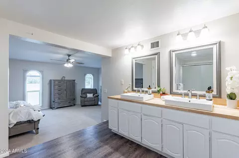2910 E Ryan Rd, Gilbert, AZ 85297 photo 34