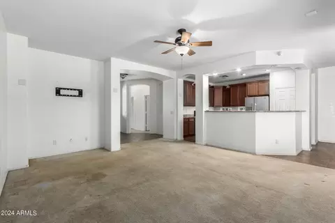 6636 S 16th Dr, Phoenix, AZ 85041 photo 11