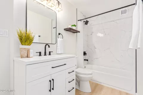 146 E Riviera Dr, Tempe, AZ 85282 photo 14