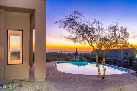 Exterior - 3518 N Shadow Trl, Mesa, AZ 85207 photo 8 of 18