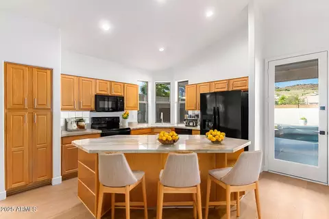 902 E Goldenrod St, Phoenix, AZ 85048 photo 7