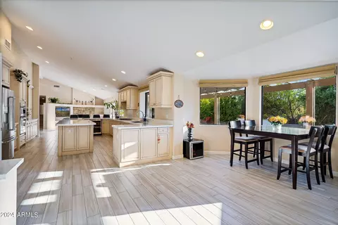 4037 E Solano Dr, Phoenix, AZ 85018 photo 17