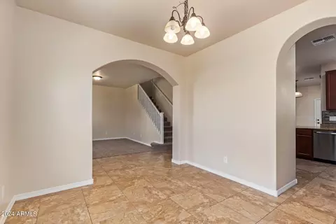 3832 E Leslie Dr, Gilbert, AZ 85296 photo 5