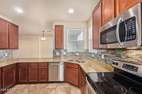 3832 E Leslie Dr, Gilbert, AZ 85296 photo 8