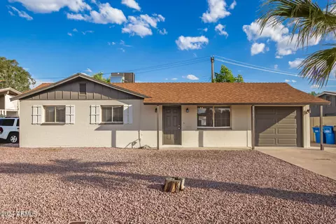 4241 W Morten Ave, Phoenix, AZ 85051