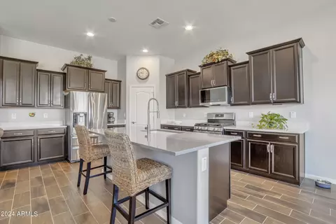 10518 E Palladium Dr, Mesa, AZ 85212 photo 2