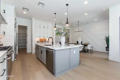 5124 N 10th Way, Phoenix, AZ 85014 photo 5
