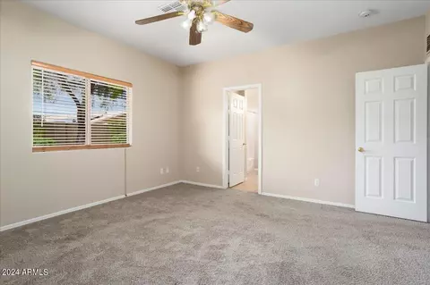 3719 W Wayne Ln, Anthem, AZ 85086 photo 8