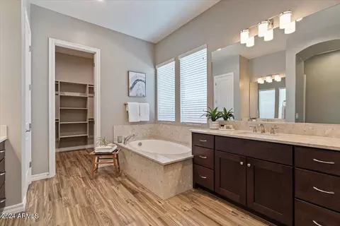 Bath - 4445 E Bethena St, Gilbert, AZ 85295 photo 3 of 6