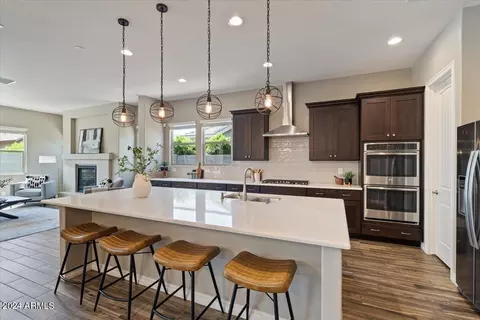 Kitchen - 4445 E Bethena St, Gilbert, AZ 85295 photo 5 of 9