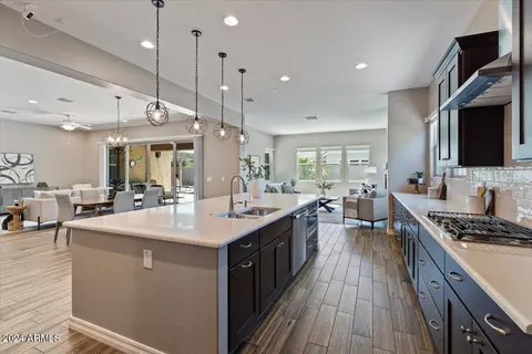 Kitchen - 4445 E Bethena St, Gilbert, AZ 85295 photo 9 of 9