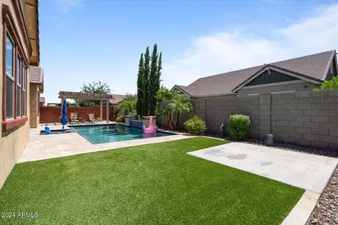 Exterior - 4445 E Bethena St, Gilbert, AZ 85295 photo 5 of 9