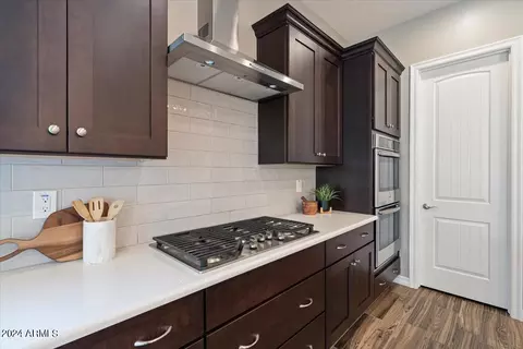Kitchen - 4445 E Bethena St, Gilbert, AZ 85295 photo 8 of 9