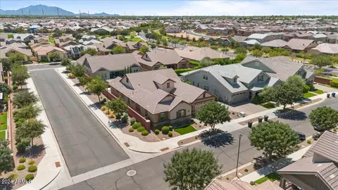 View/Area - 4445 E Bethena St, Gilbert, AZ 85295 photo 2 of 6