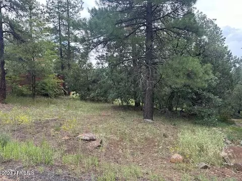 17445 Sequoia Dr #186, Munds Park, AZ 86017