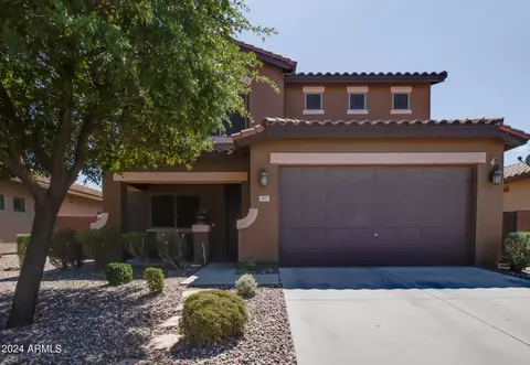 693 W Trellis Rd, Queen Creek, AZ 85140