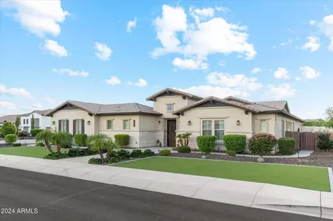24418 N 96th Ln, Peoria, AZ 85383
