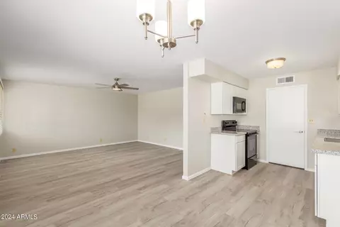 1940 E Concorda Dr, Tempe, AZ 85282 photo 13