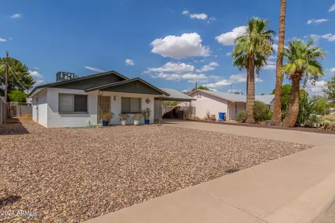 1940 E Concorda Dr, Tempe, AZ 85282 photo 2
