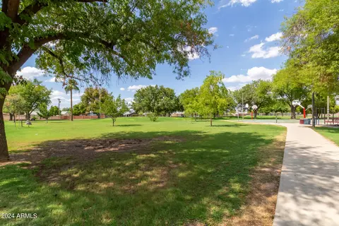 1940 E Concorda Dr, Tempe, AZ 85282 photo 38