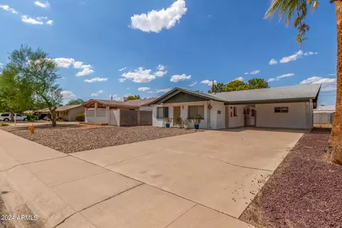 1940 E Concorda Dr, Tempe, AZ 85282 photo 3