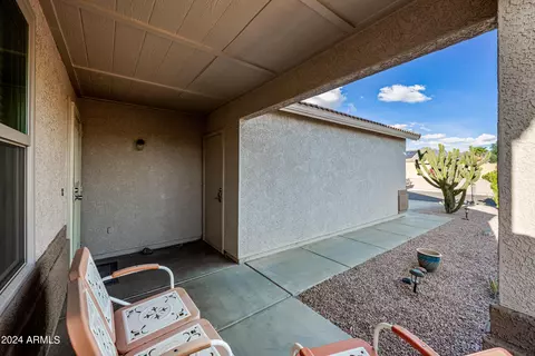 380 S Valley Dr, Apache Junction, AZ 85120 photo 3