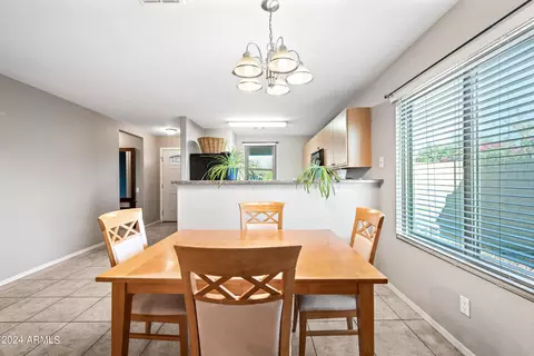 380 S Valley Dr, Apache Junction, AZ 85120 photo 9