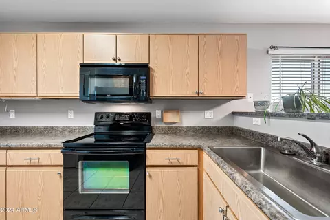 380 S Valley Dr, Apache Junction, AZ 85120 photo 11