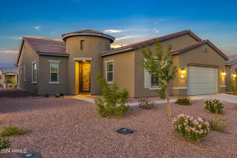 42050 W Lavender Dr, Maricopa, AZ 85138